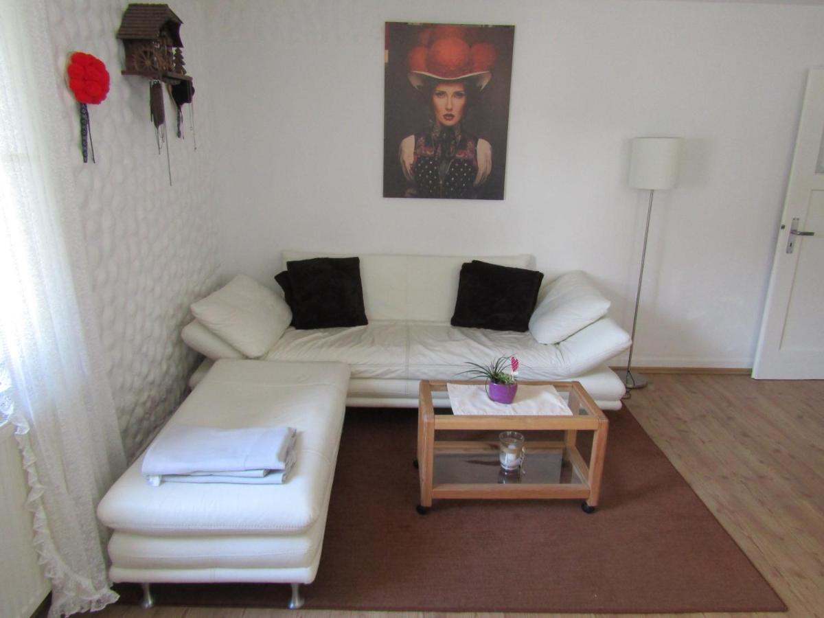 Ferienwohnung Liesel Хорнберг Екстериор снимка