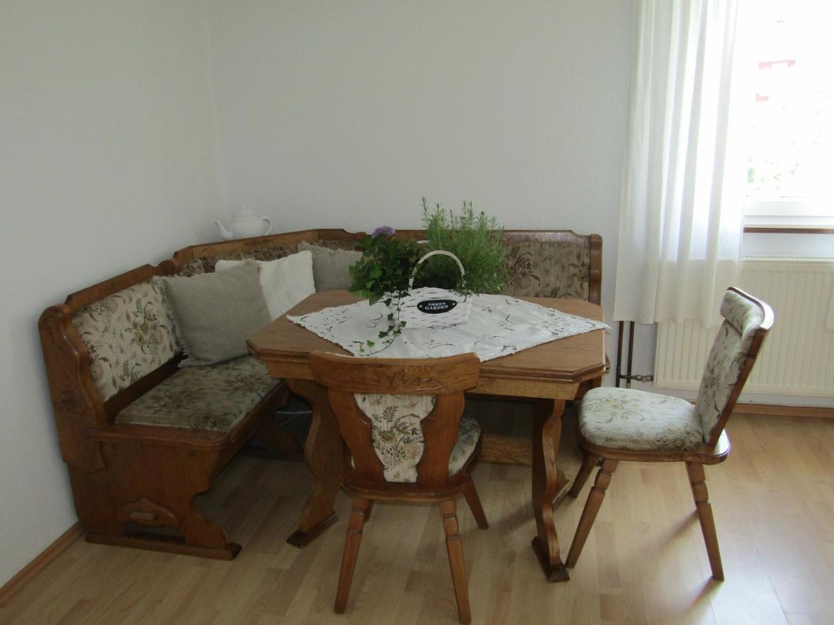 Ferienwohnung Liesel Хорнберг Екстериор снимка